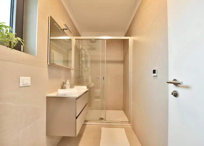 Calming Garden Πόρετς