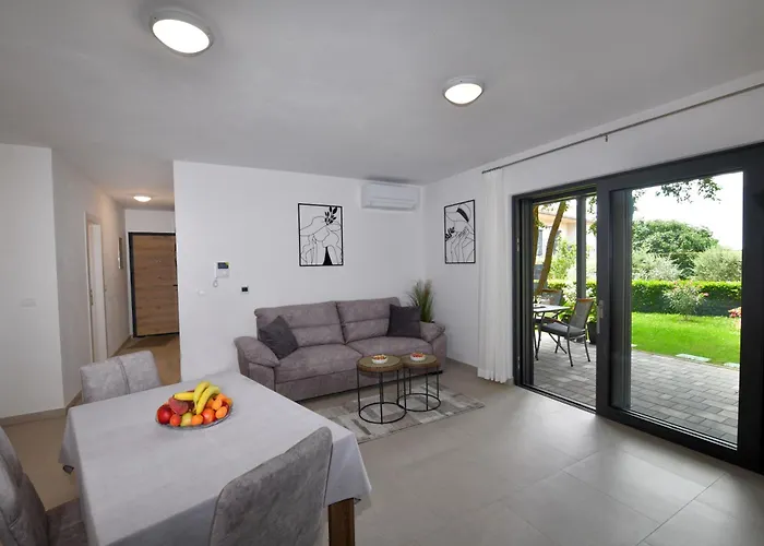 Calming Garden Διαμέρισμα *